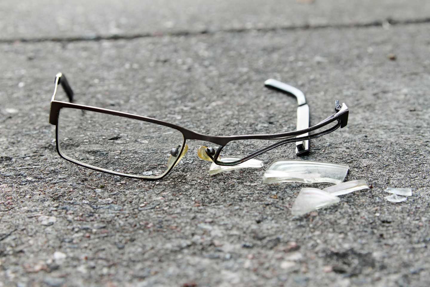 broken glasses mark batterson draw the circle